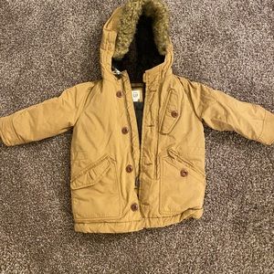 Gap coat tan 3t